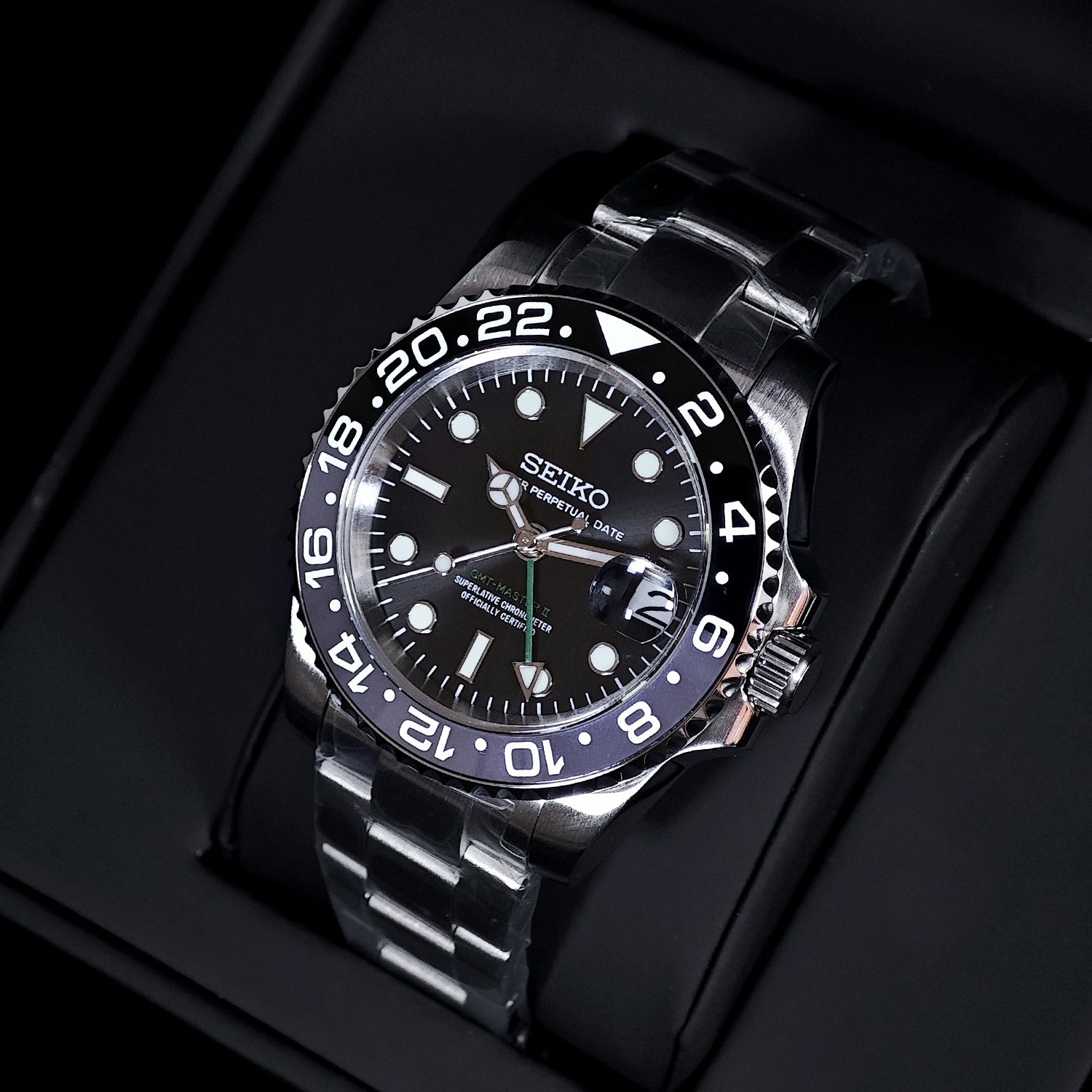 GMT-MASTER BRUCE WAYNE