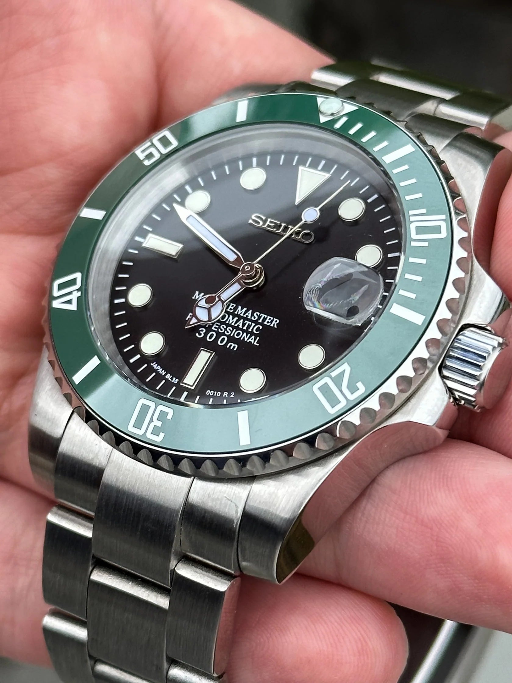 SUBMARINER STARBUCKS