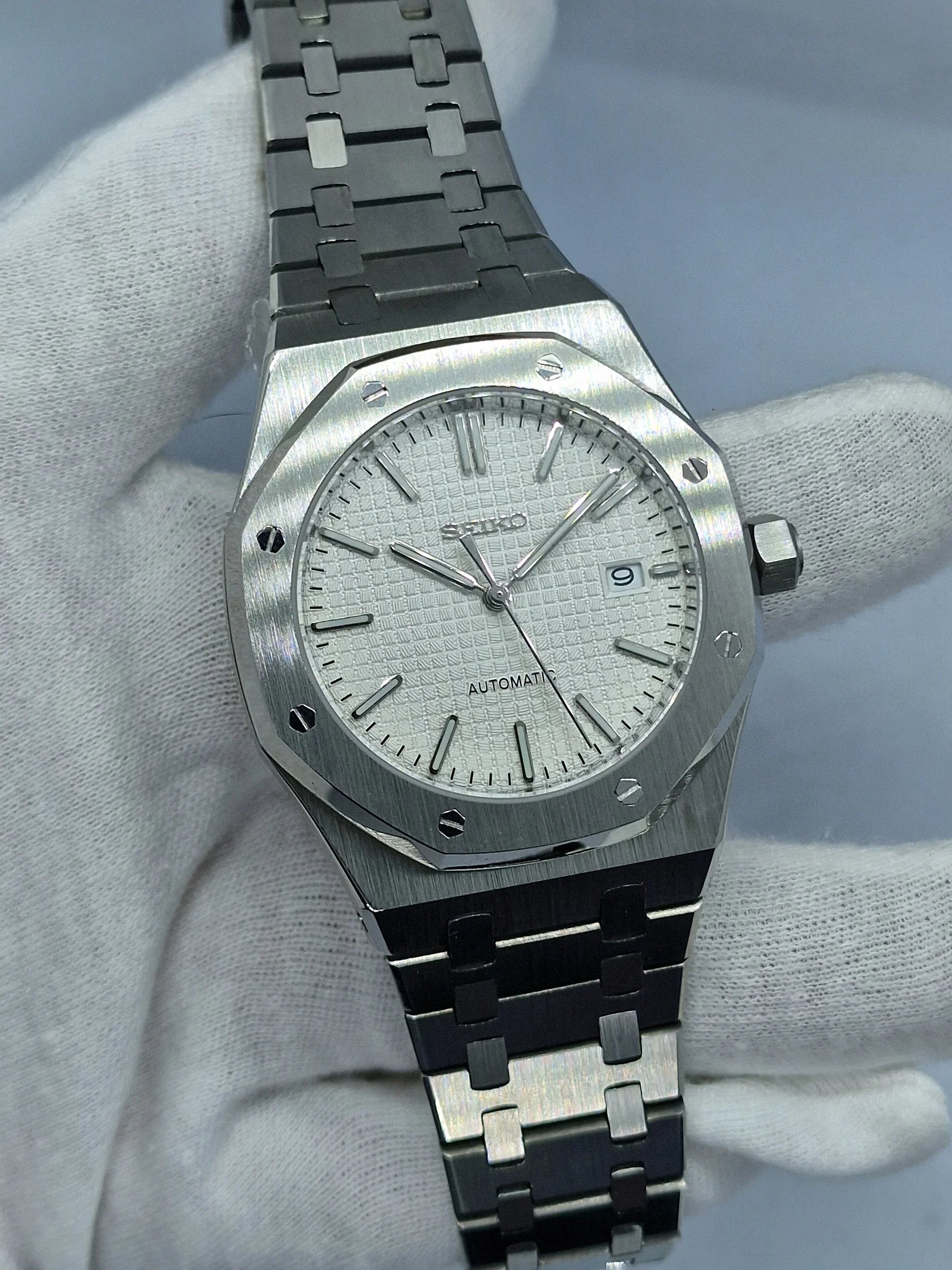 ROYAL OAK WHTIE