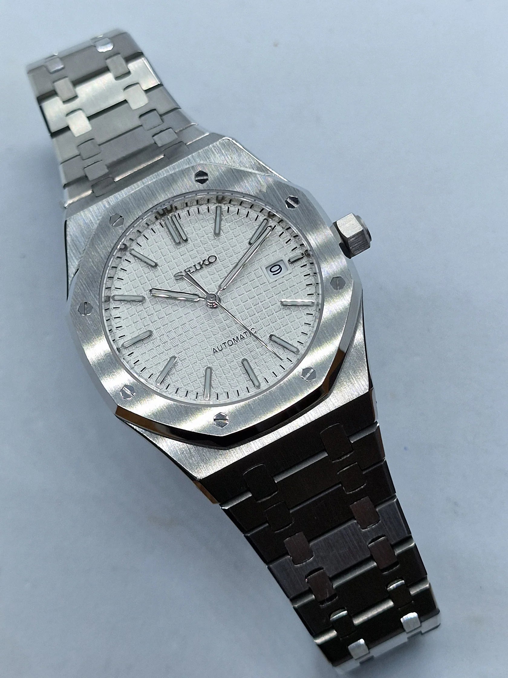 ROYAL OAK WHTIE