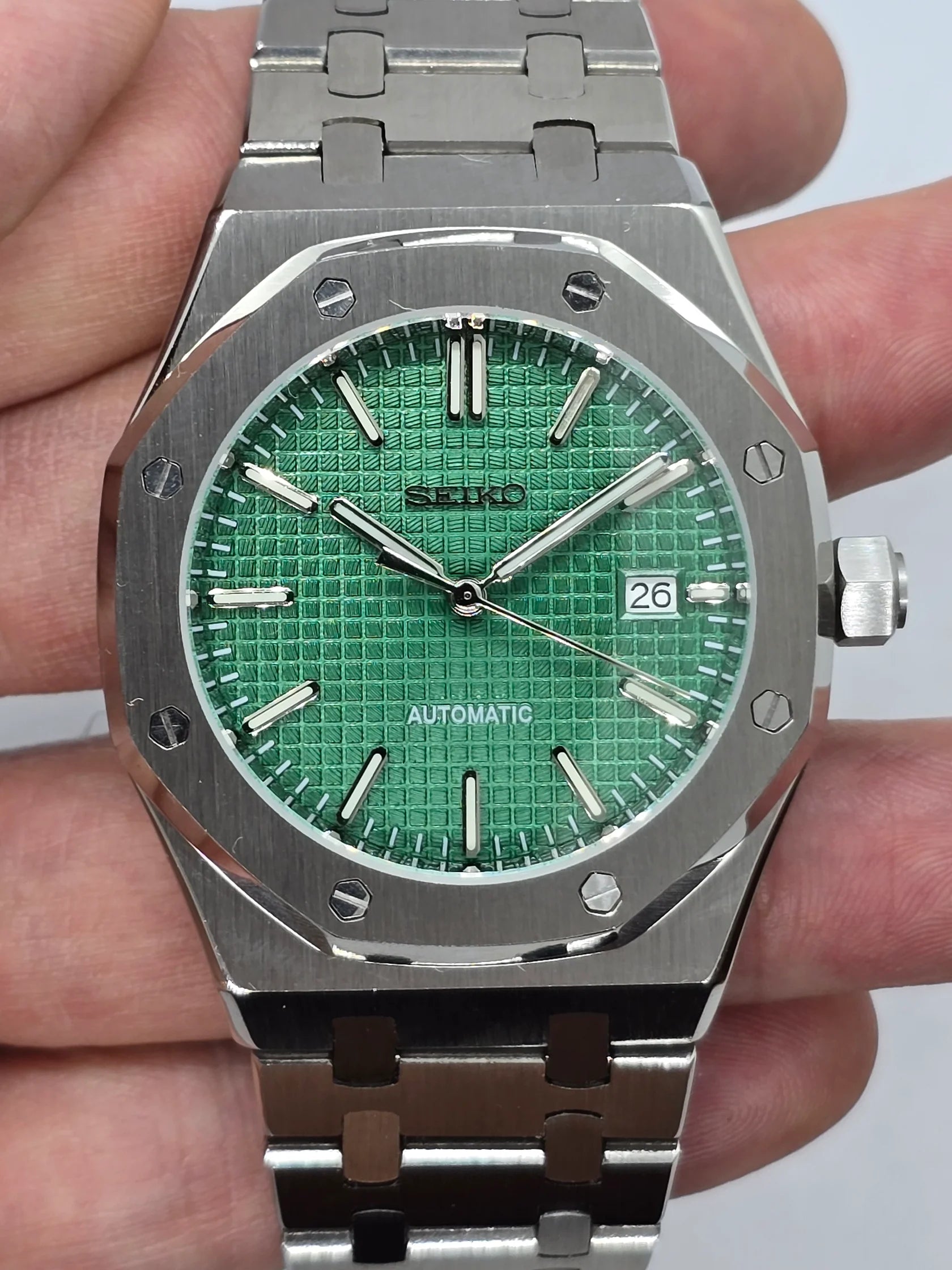 ROYAL OAK EMERALD GREEN