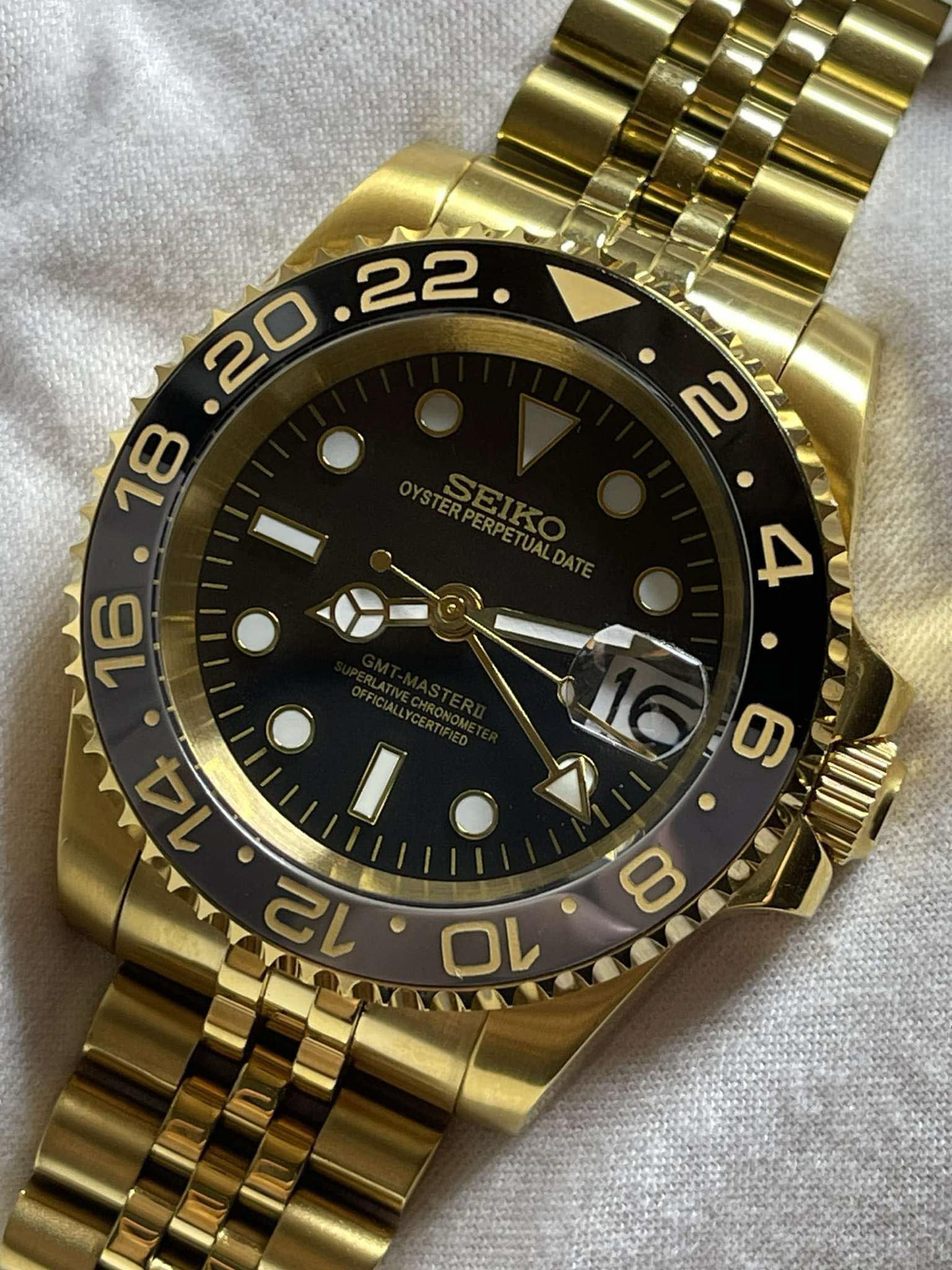 GMT-MASTER GOLDEN HOUR