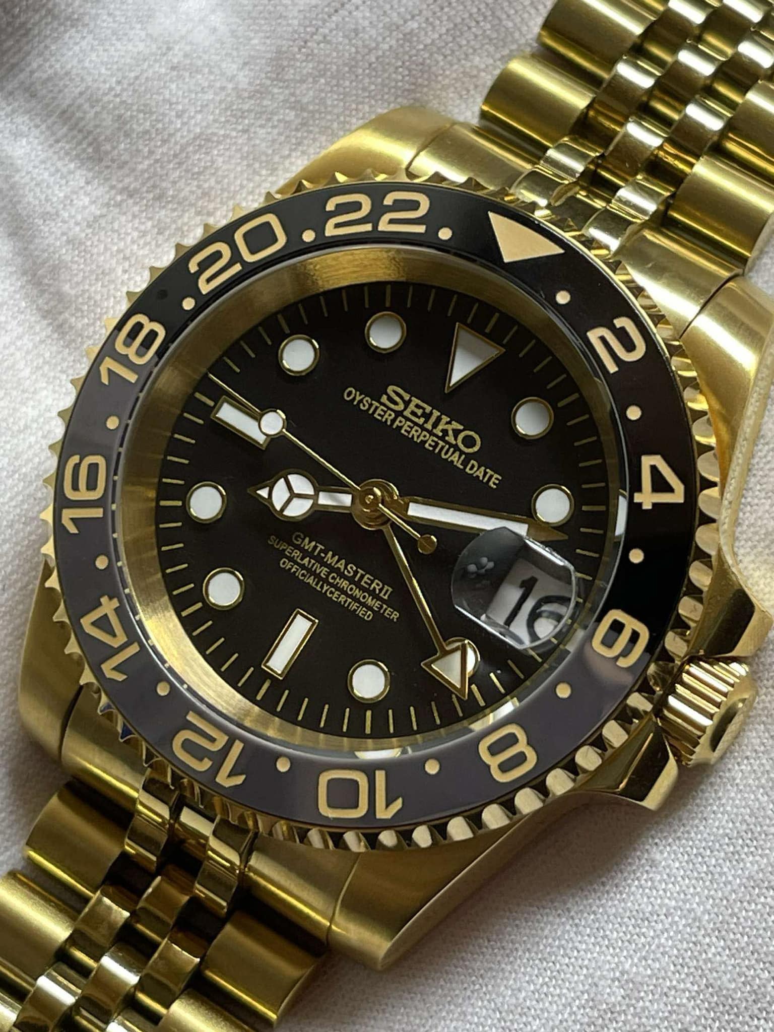 GMT-MASTER GOLDEN HOUR