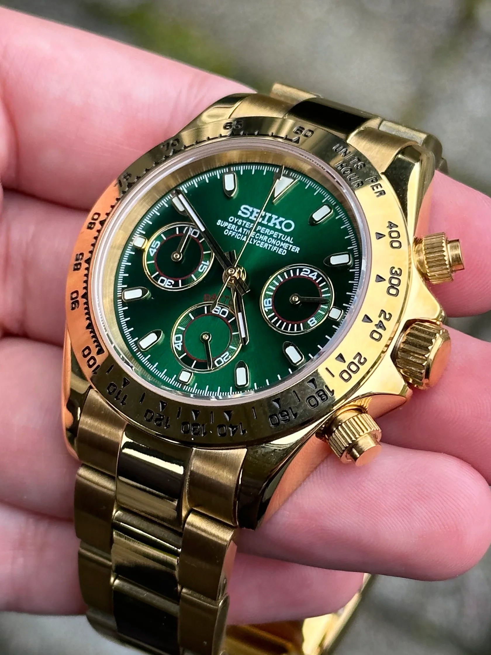 DAYTONA GOLD EMERALD