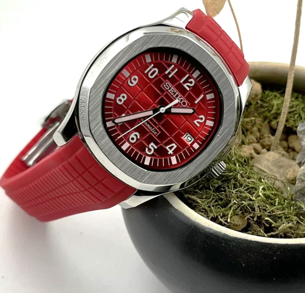 AQUANAUT CRIMSON RED