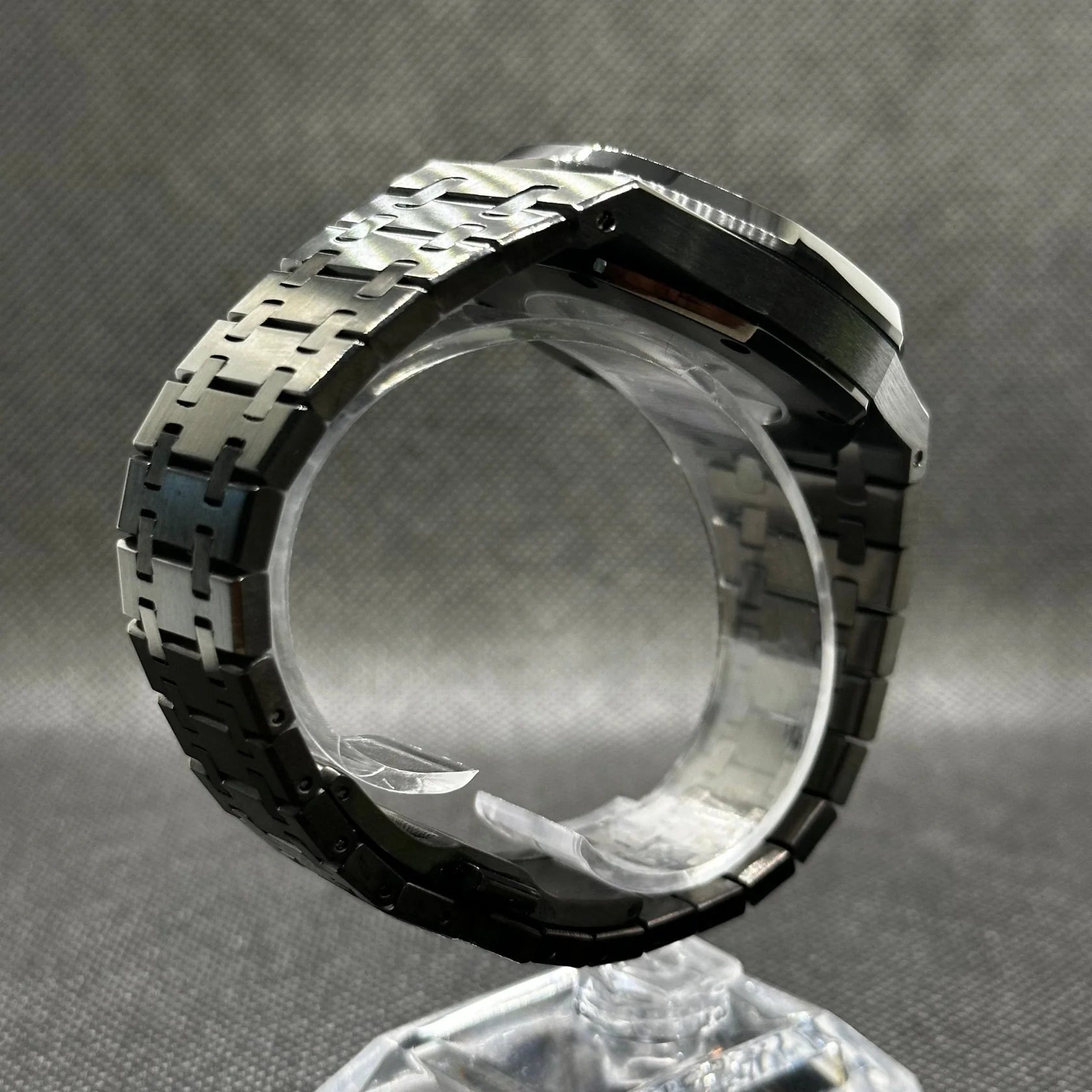 ROYAL OAK BLACK PERAL
