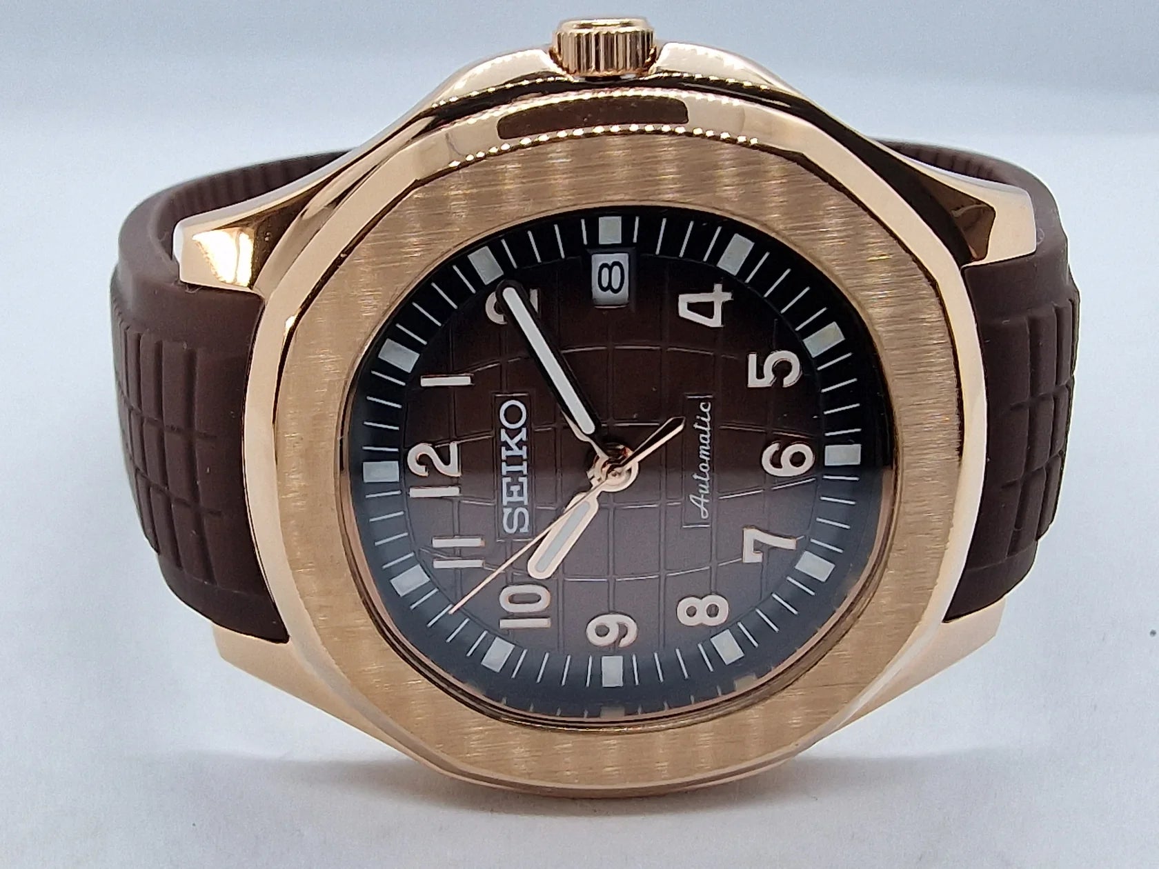 AQUANAUT OAK ROSE GOLD