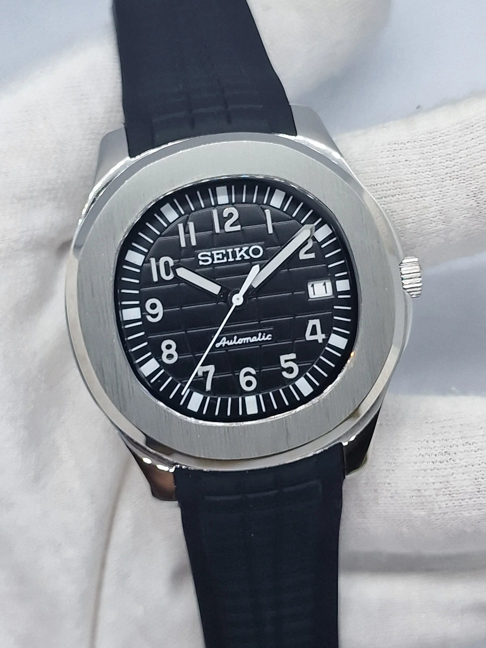 AQUANAUT CLASSIC BLACK