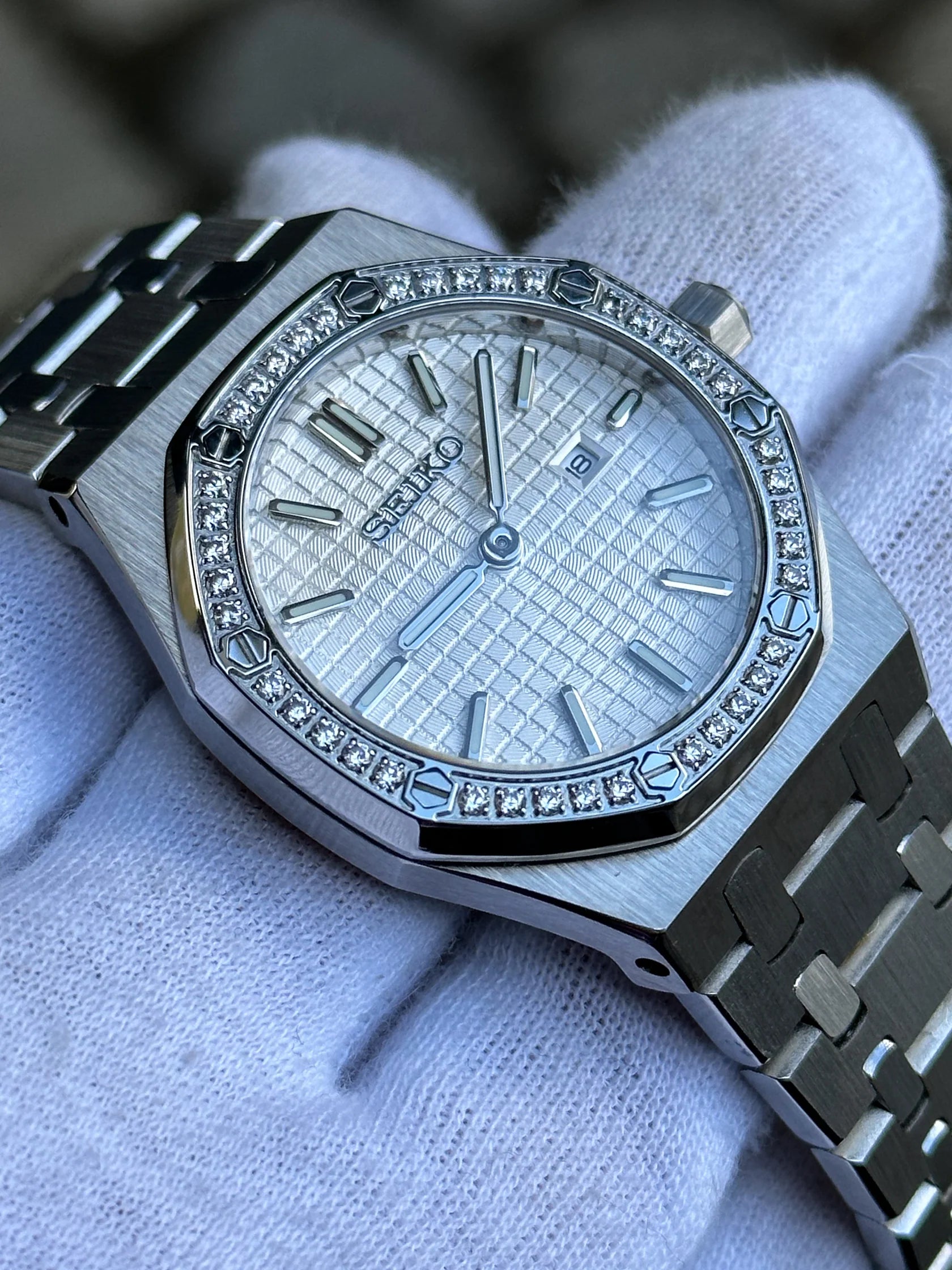 ROYAL OAK WHITE DIAMOND WOMEN