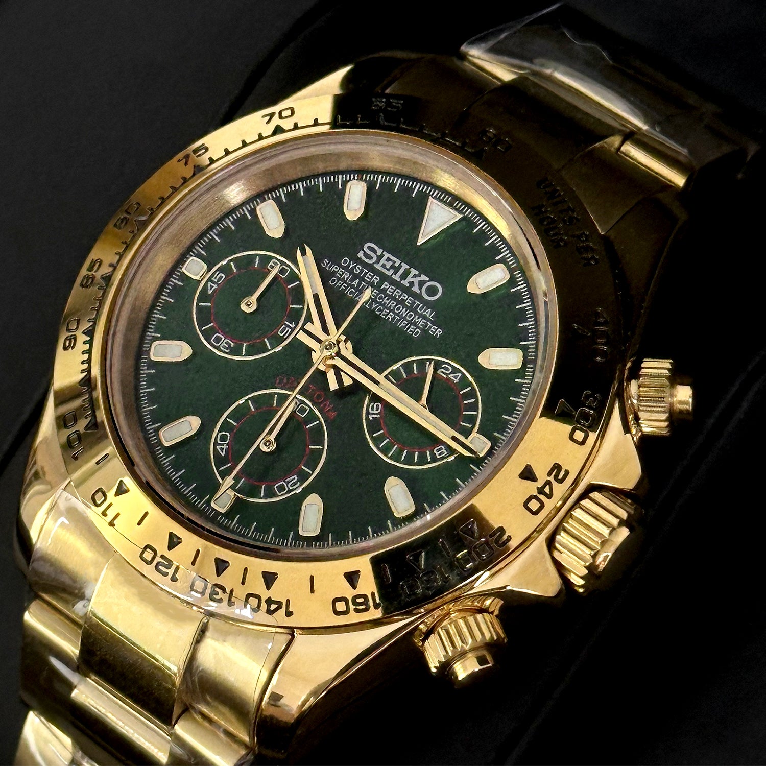 DAYTONA GOLD EMERALD