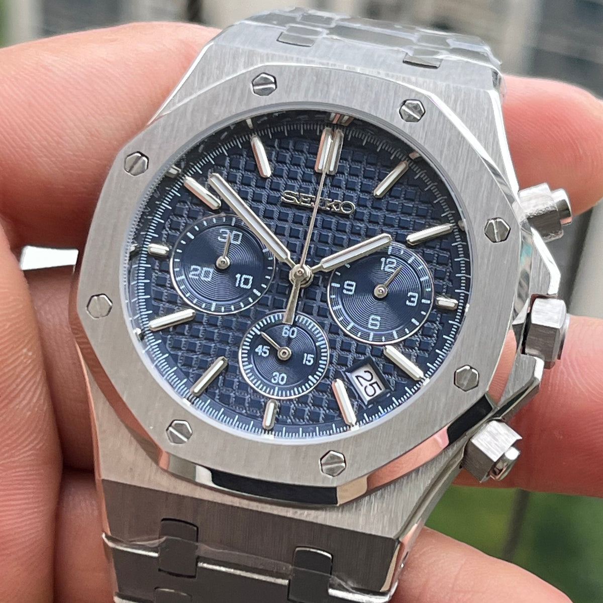 Seikoak | Chronograph Blue — Detail 1