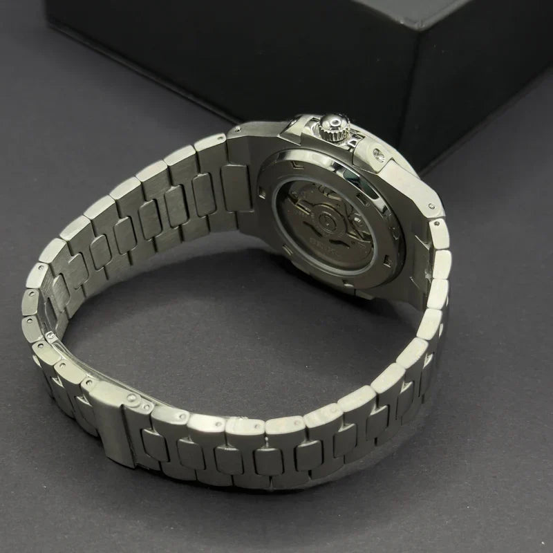 Nautiko | Silver White — Detail 1